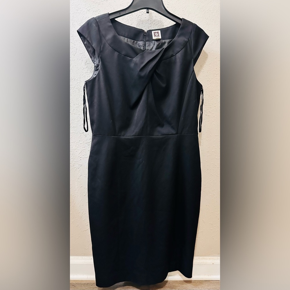 New ANNE KLEIN Women's Sheath Dress Twisted, Cap Sleeve Sz 12 Cute Party, Career